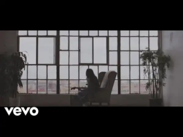 Video: Olivia Noelle - "Hey Ya!"